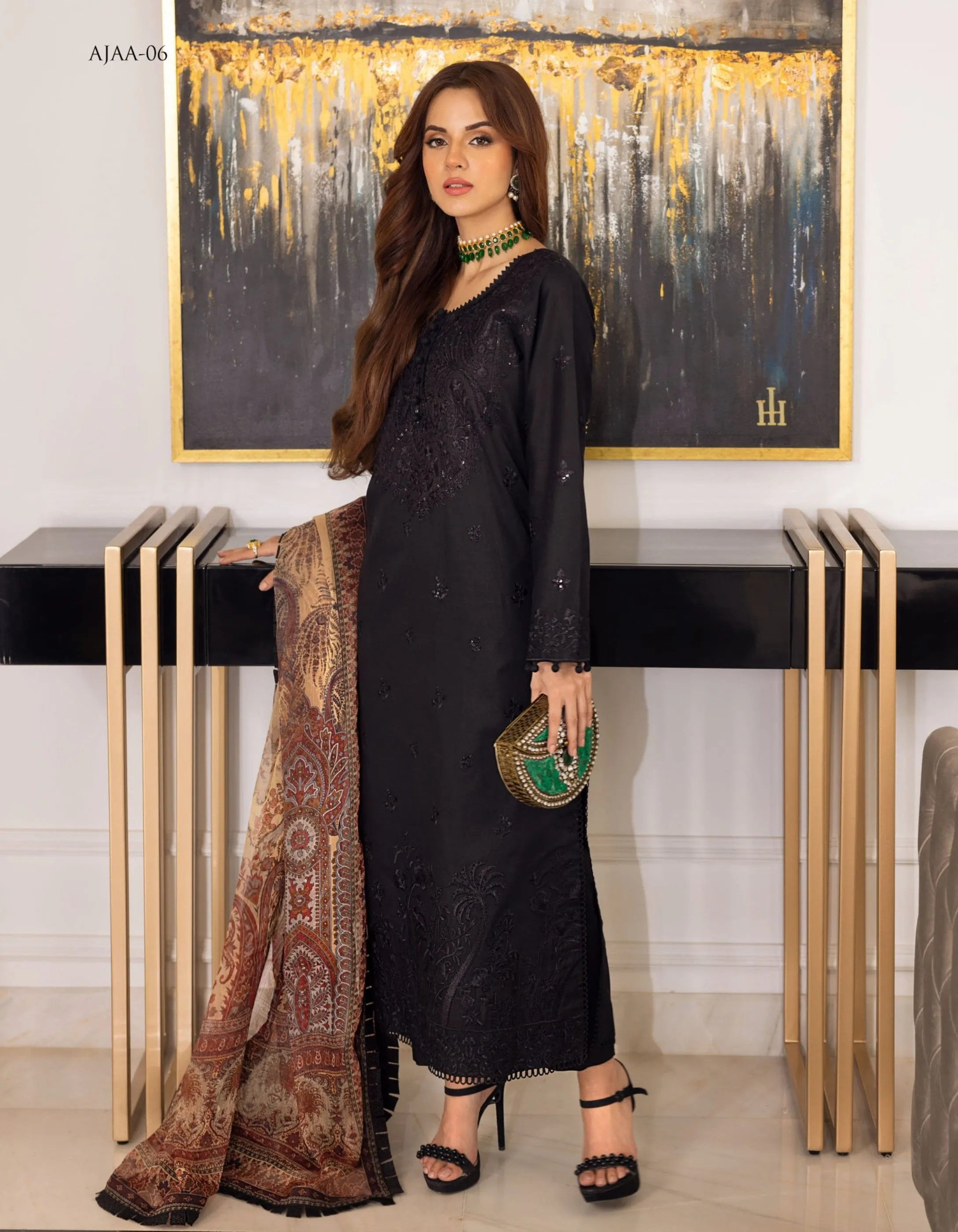 Asim Jofa Luxury Lawn Embroidered Collection 06