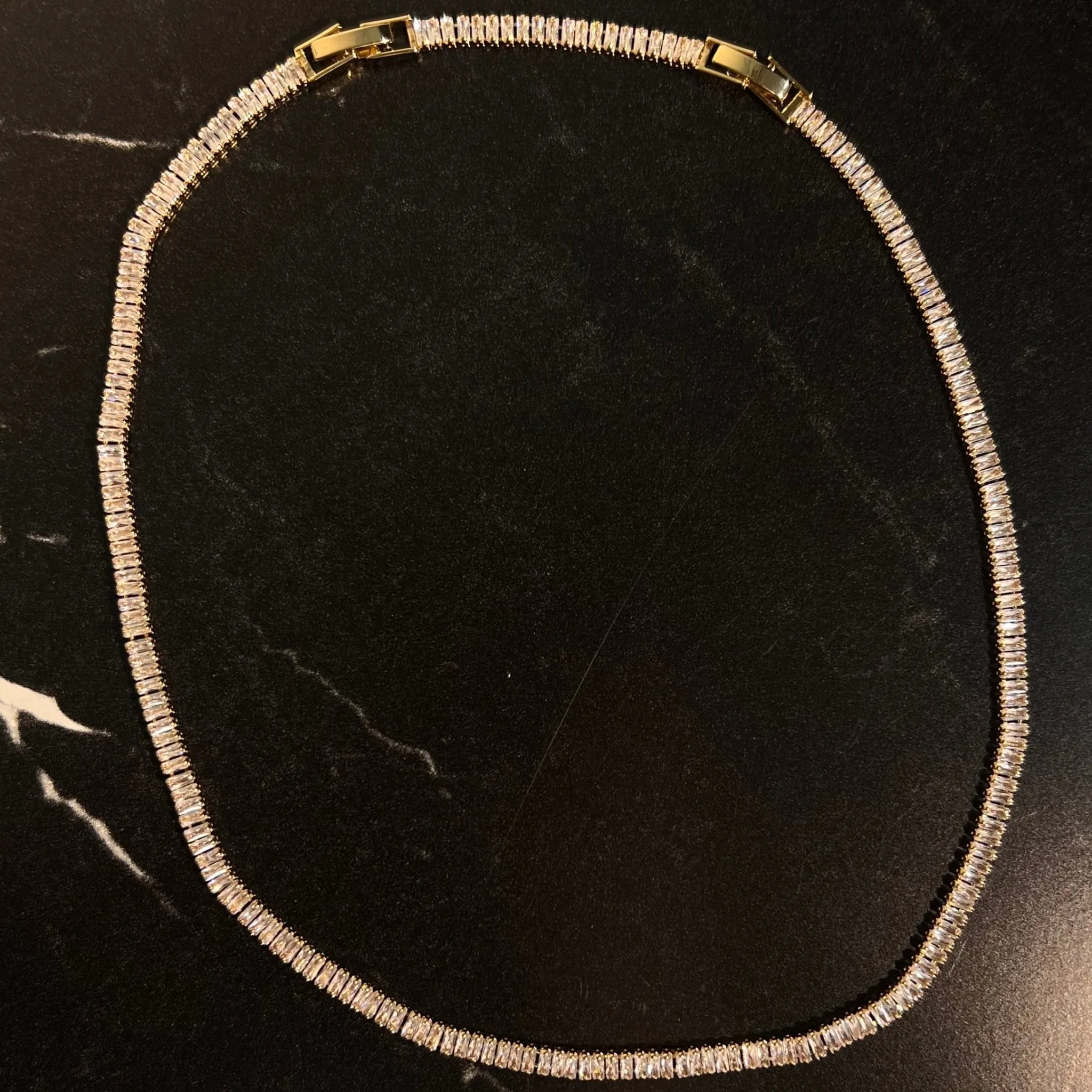 Baguette tennis necklace gold