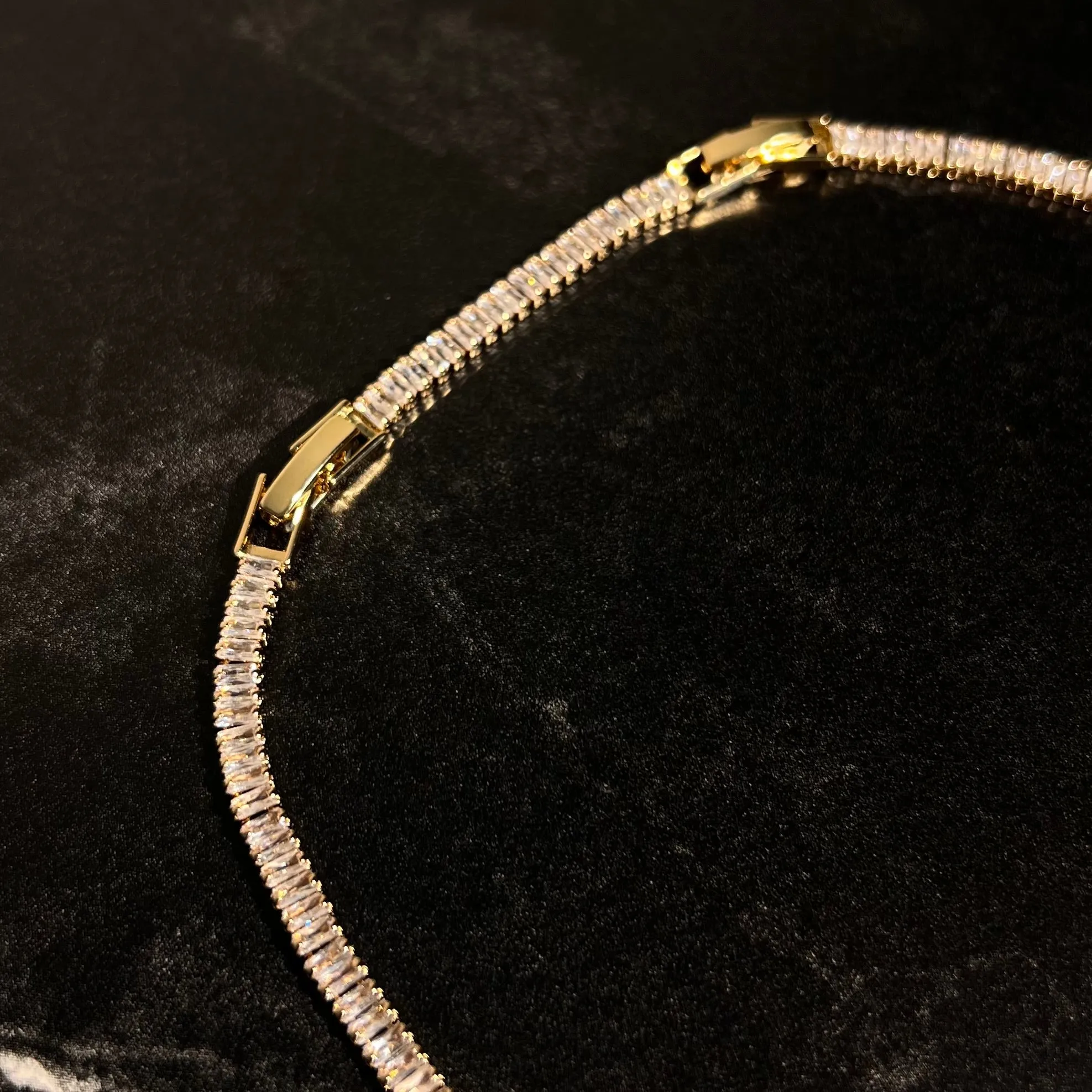 Baguette tennis necklace gold