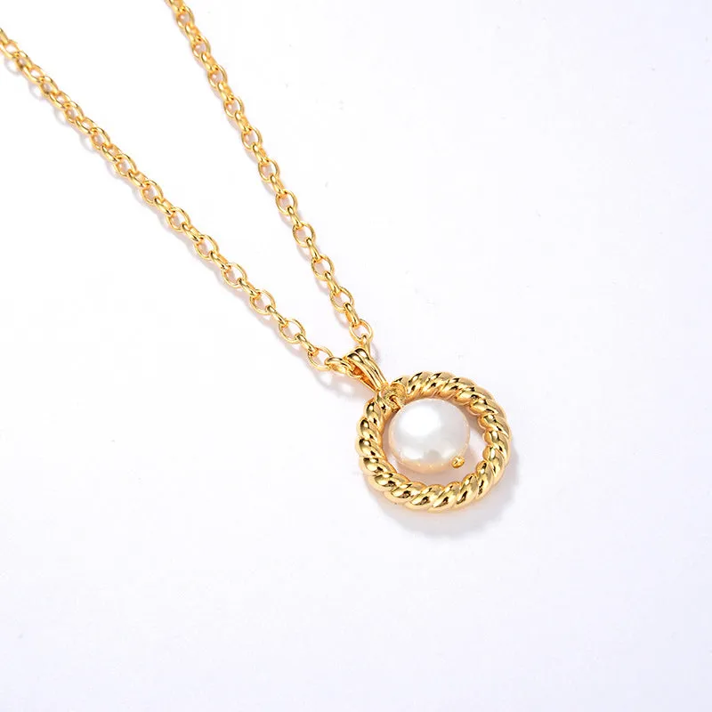 Freshwater Pearl Pendant 18K Gold Vermeil Chain