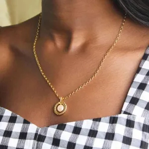 Freshwater Pearl Pendant 18K Gold Vermeil Chain