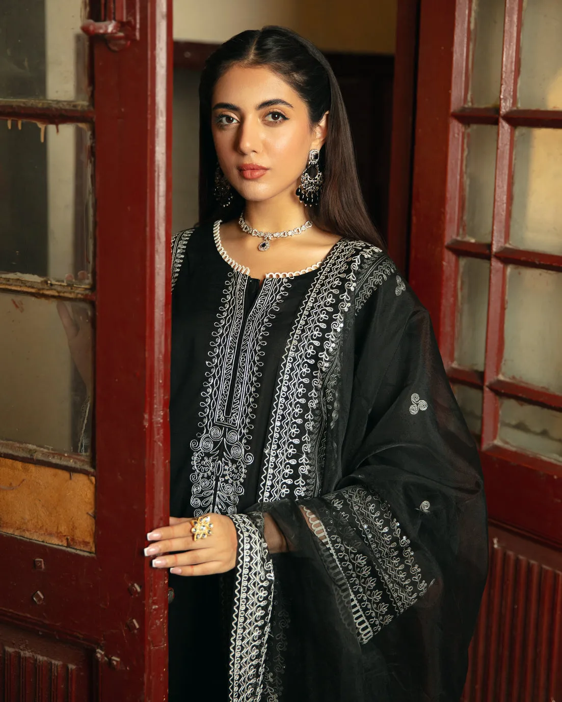 Luxury Lawn Ready to Wear Embroidered Collection by Shanyera 07