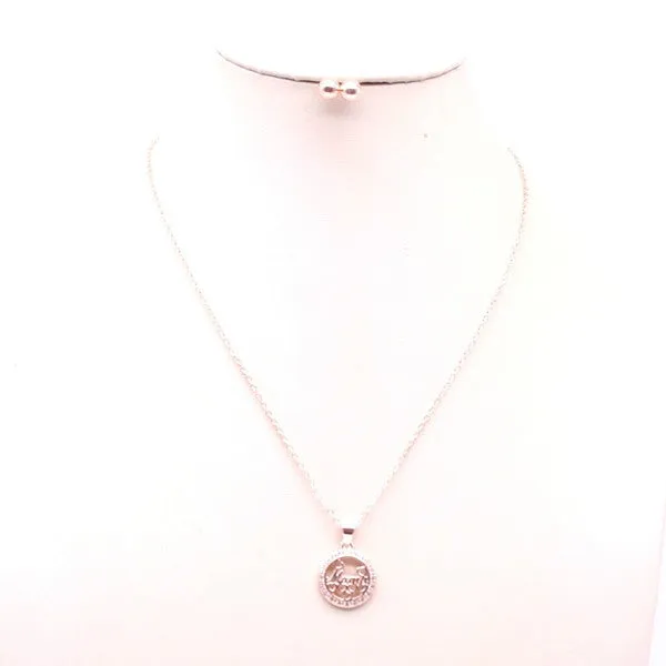 MAMA PENDANT NECKLACE SET