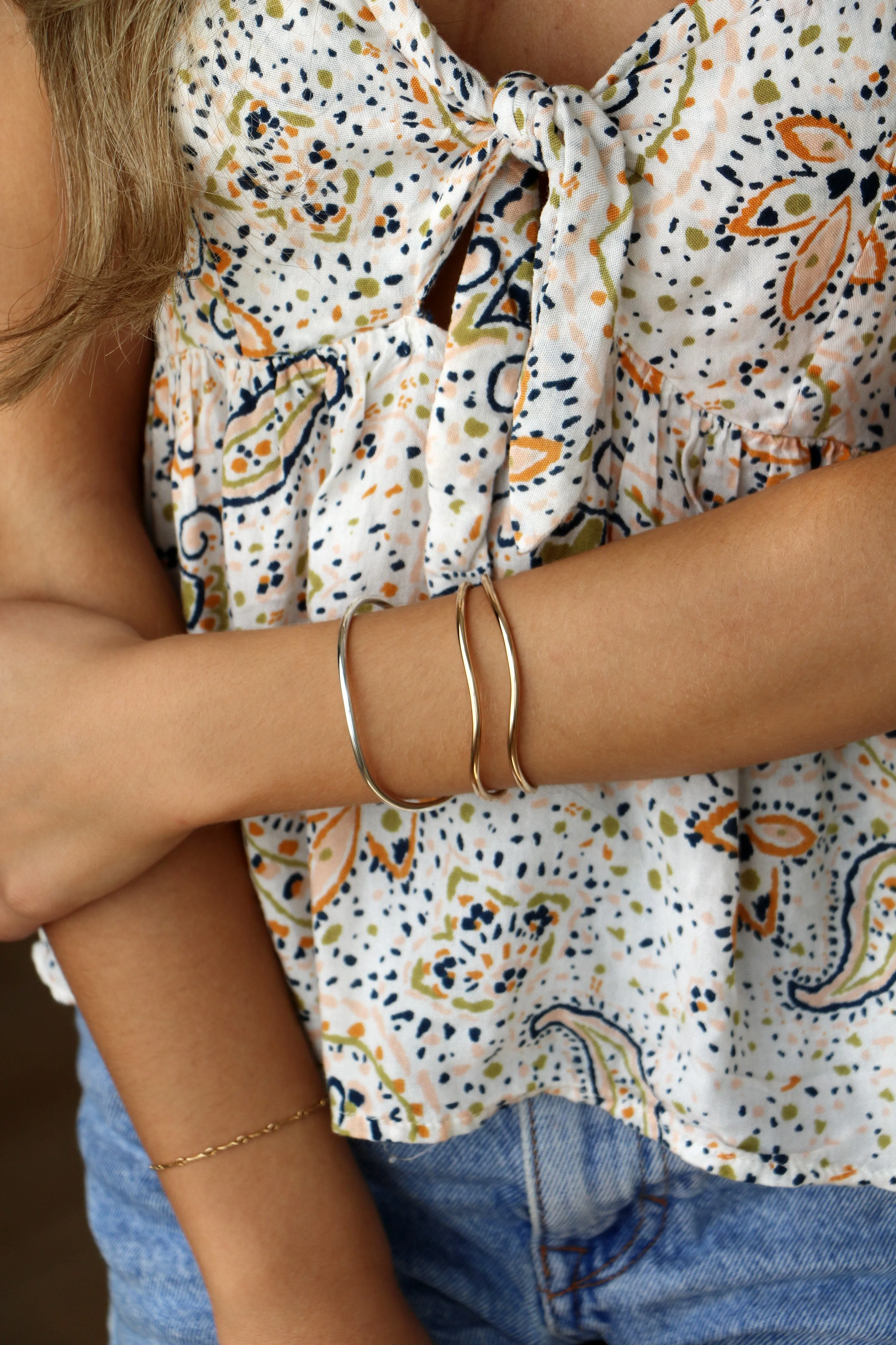 oceana cuff bracelet { gold   silver }