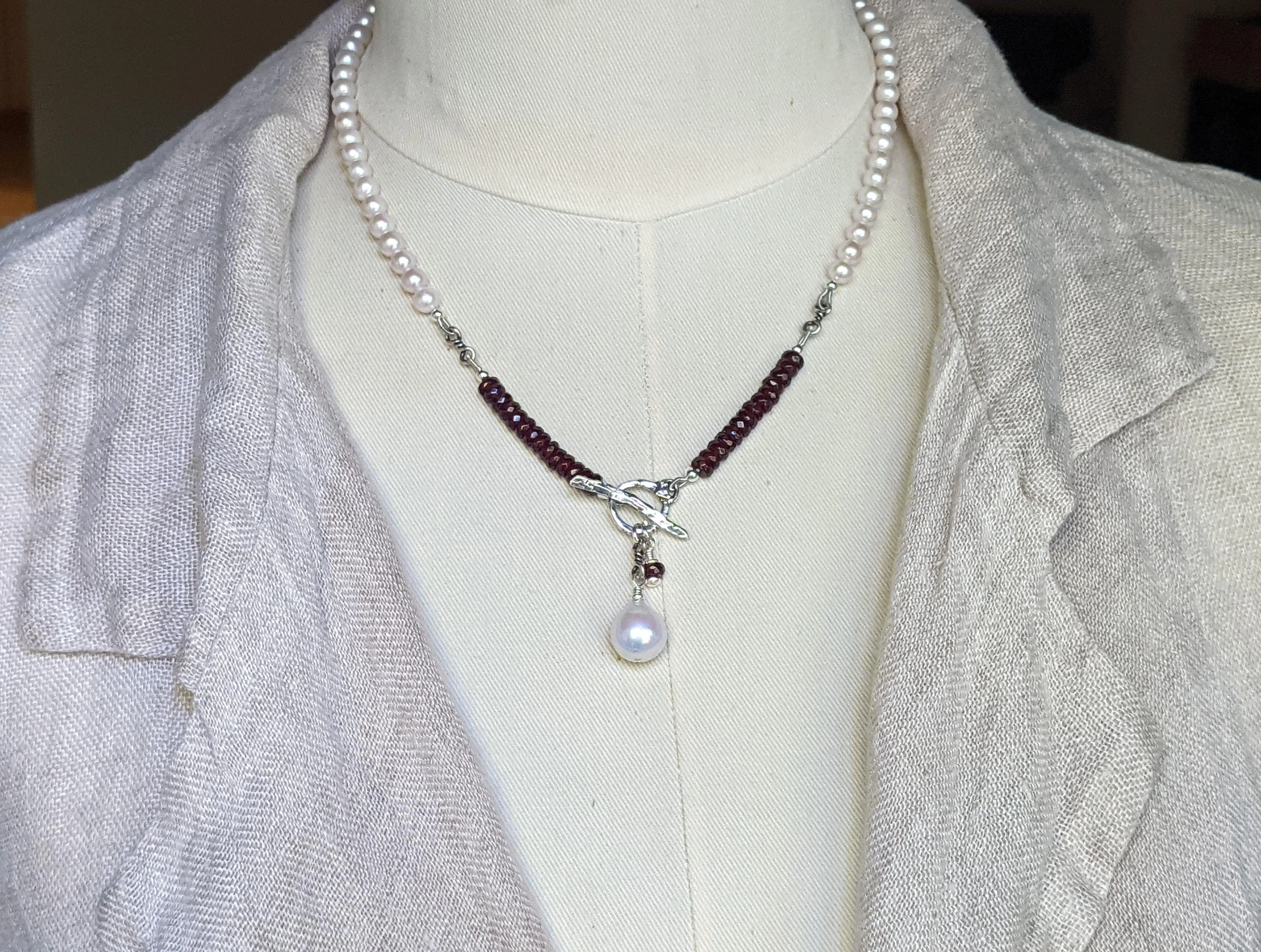 Pearl & Garnet Necklace