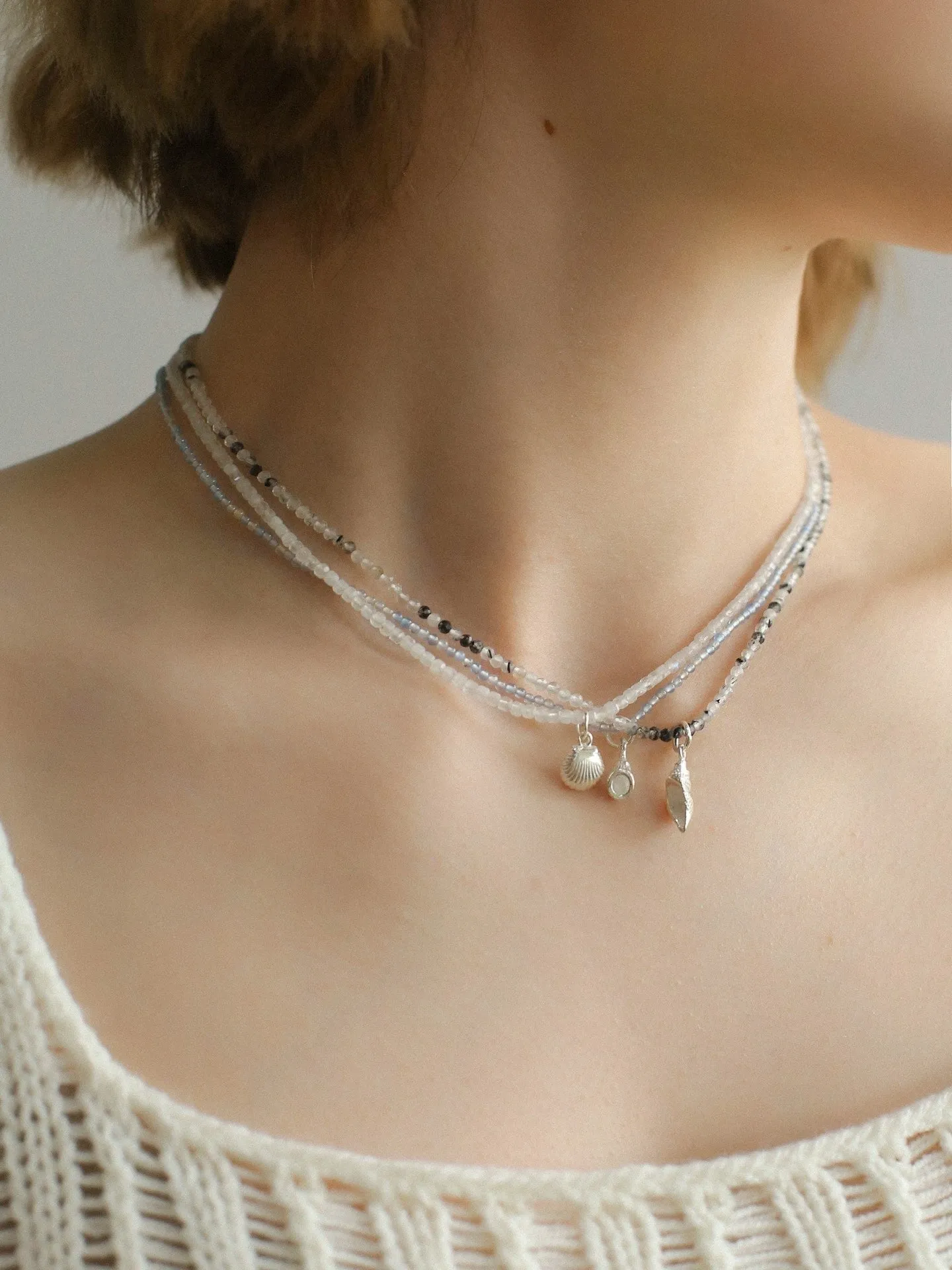 Silver Conch Shell Gems Bead Necklace