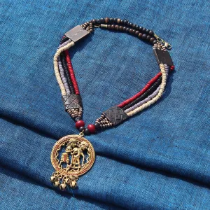 'Tribal Couple Carved' Bohemian Brass Necklace Handcrafted In Dhokra Art (Matinee)
