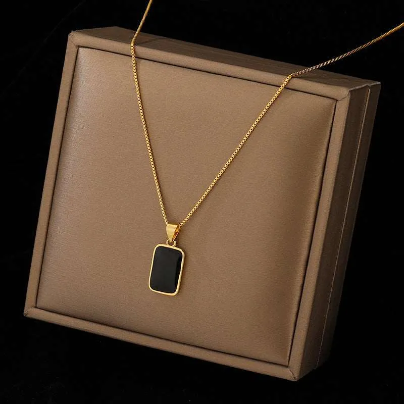 Unisex Simple and Elegant Rectangular Pendant Titanium Steel Necklace