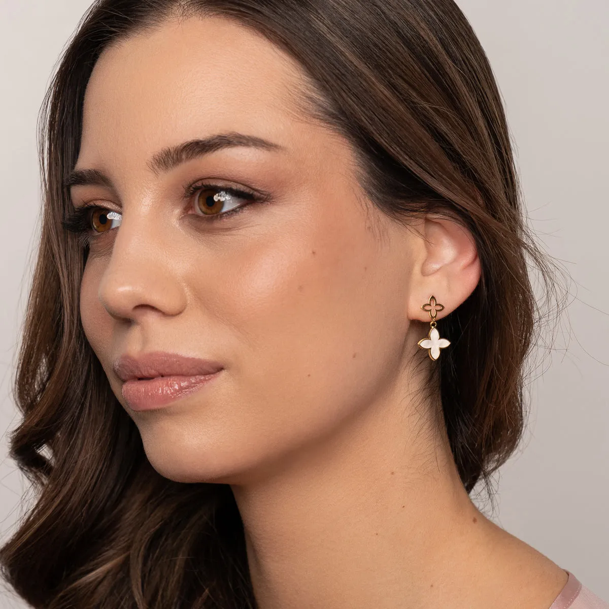 White Alhambra Earrings